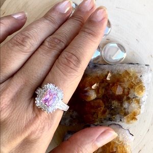 Gorgeous Princess cut Pink Sapphire Ring